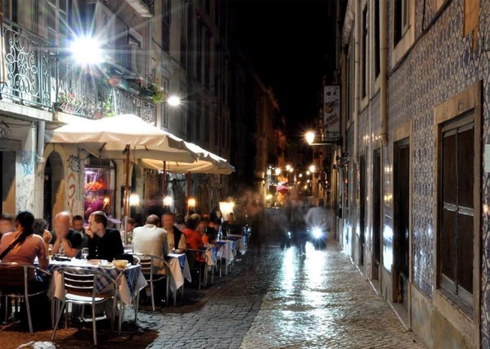 C3 Bairro Alto Cozy Romantic Loft In 18Th Century Building Lisboa Exteriér fotografie